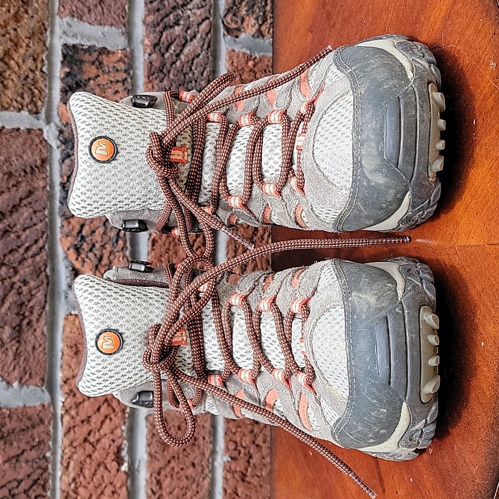 Merrell Moab 2 Mid Waterproof Hiking Boots